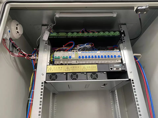 Weerbestendige telecomapparatuur elektrische buitenkasten voor UPS-batterijvoorraden