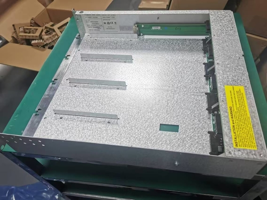 CE+T stroom TSI BRAVO 24/48V 230VAC 2U stroom Rack voor 19 inch kast P/N T324730000