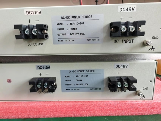 19" in RCT2000D-serie Geïsoleerde gelijkstroom- gelijkstroomomvormers Input 48vdc Output 220vdc 2200w D10-18-11