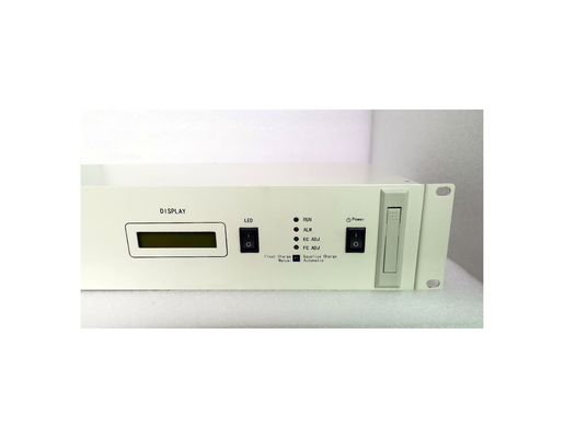 19" in RCT2000D-serie Geïsoleerde gelijkstroom- gelijkstroomomvormers Input 48vdc Output 220vdc 2200w D10-18-11