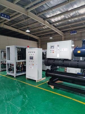 Hoogvermogen watergekoelde schroefkoeler 1287.8 kW - MK-620WD industriële koelapparaat
