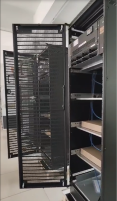 IP20 op maat gemaakte 1000A 2000A 3000A grote elektriciteitscentrale 3 fase 380Vac 48Vdc indoor telecom-voedingssysteem met Flatpack2 48 / 3000HE-module FPC-kast